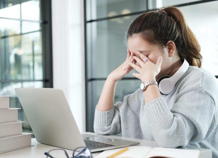 《緋聞女孩》演員因“糖”猝逝，糖尿病并發癥真有這么可怕嗎？